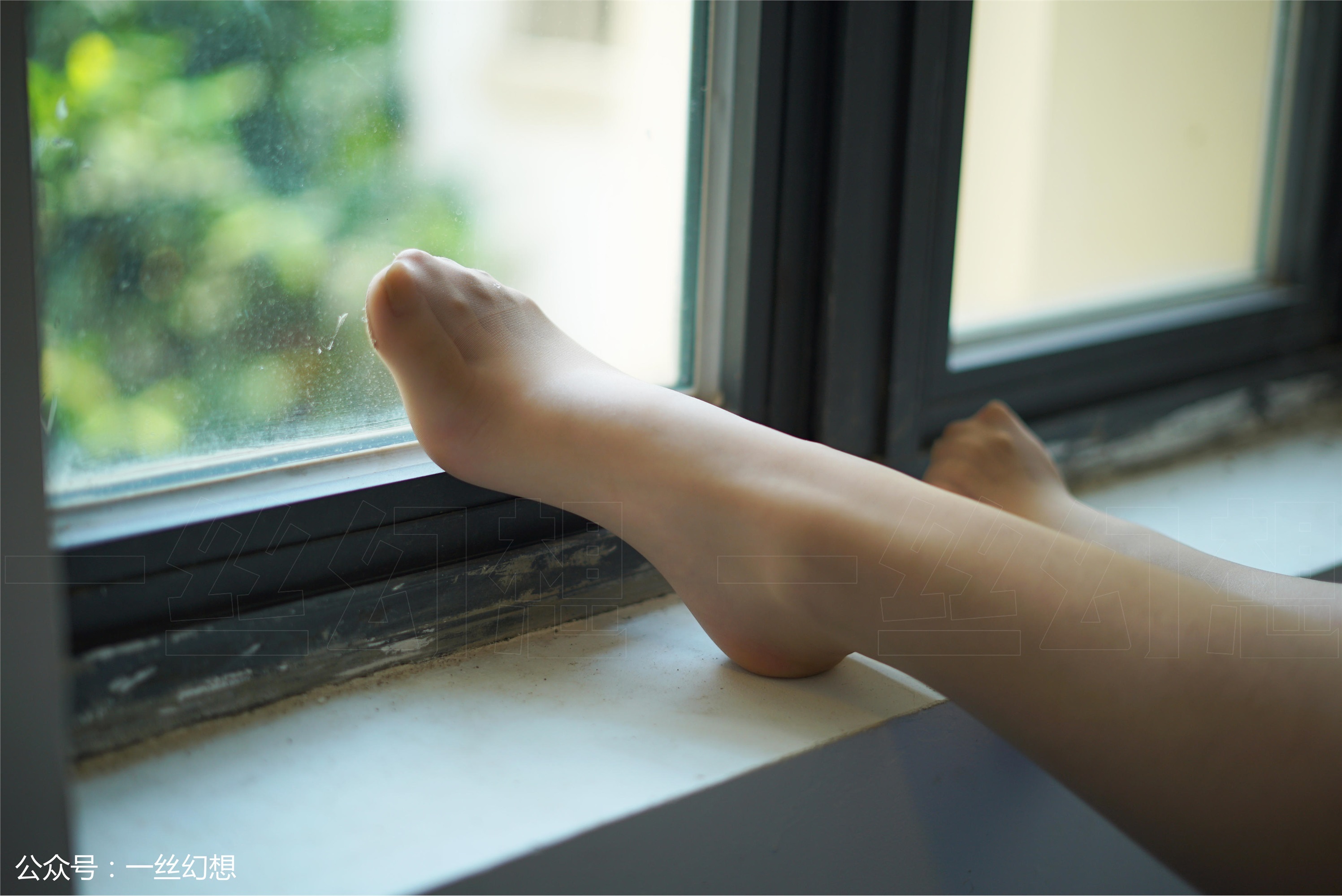 高丝女子图鉴 袜小喵×一丝幻想 NZ008 ViVi